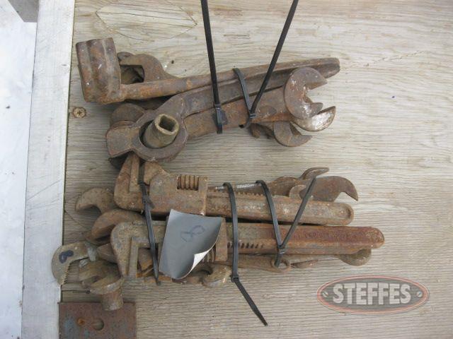 assortment of collectible tools_1.jpg